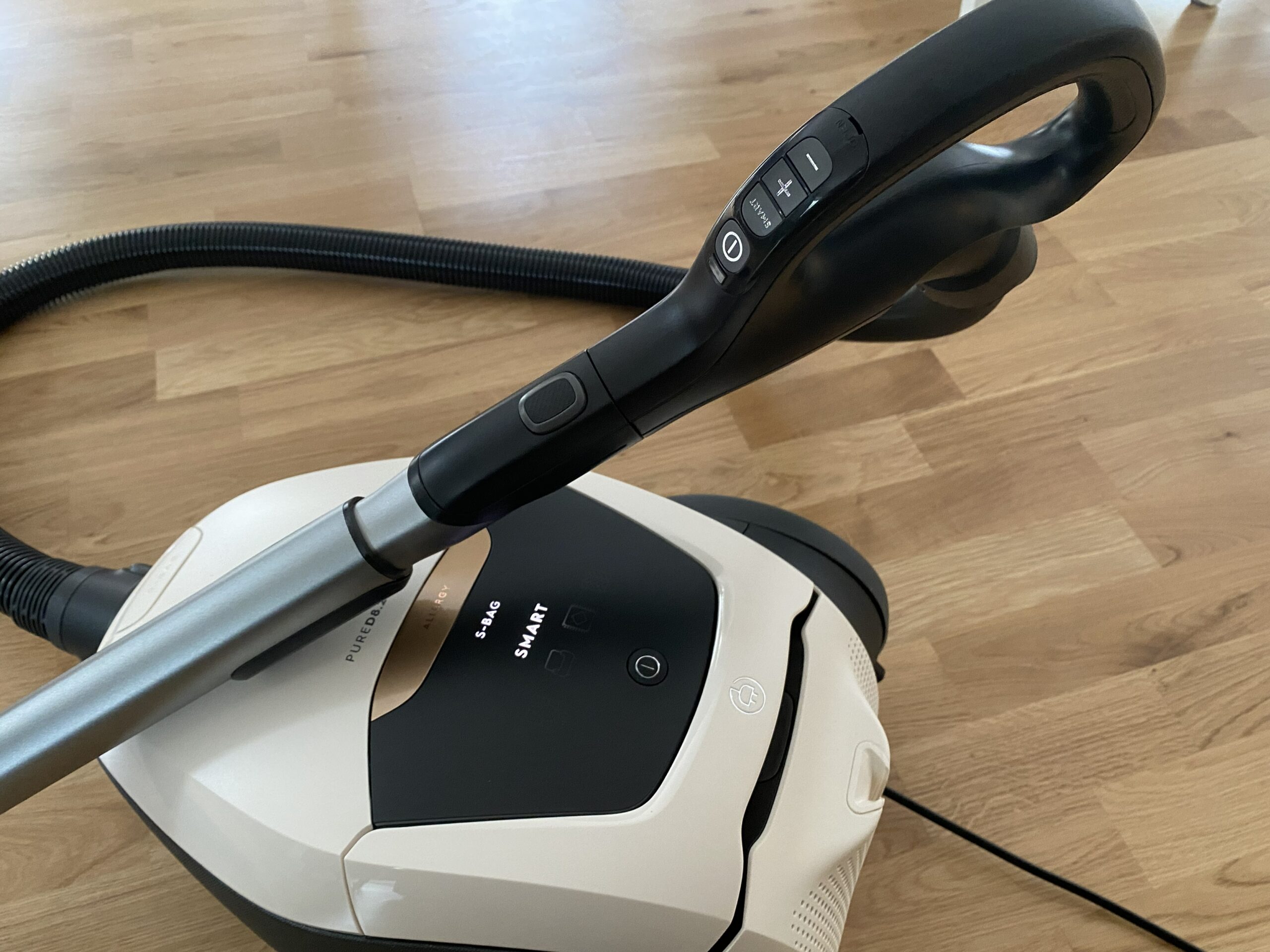 Electrolux D8.2 Silence recension: så tyst att du kan dammsuga när alla sover
